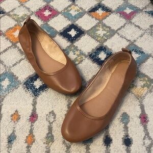 NWOT brown ballet flats